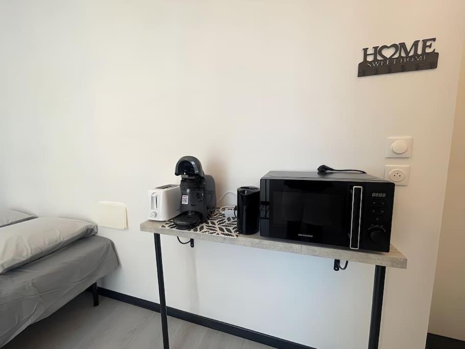 Studio B2 20M2 Cosy 5Min A Pied Des Gares Roanne Dış mekan fotoğraf